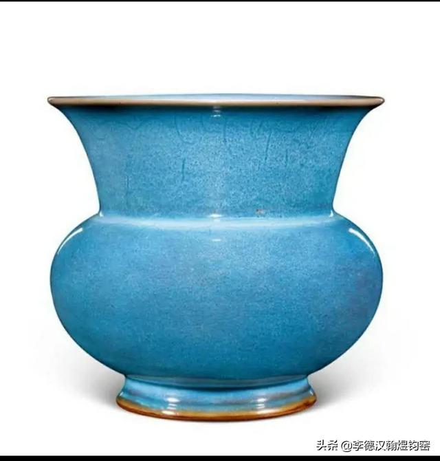 传说北宋时期，天上玉帝都想弄几件宋代官窑钧瓷玩玩
