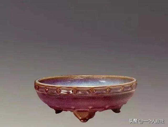 北宋钧瓷及明清家具拍卖
