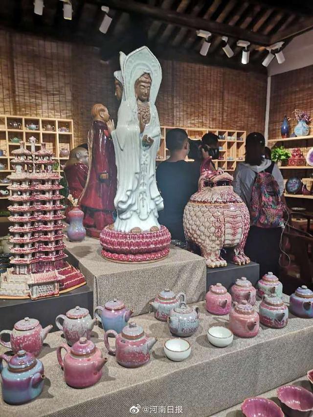 千年钧瓷，为古镇发展添彩