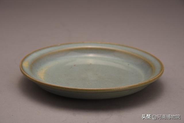 【国宝品鉴】钧窑天兰釉瓷盘